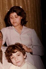 مسرحية إنها حقًا عائلة محترمة 1979 كاملة HD اونلاين