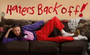 مسلسل Haters Back Off الموسم الاول الحلقة 2 الثانية مترجمة اونلاين